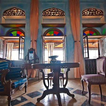 Emerson Spice Zanzibar Buitenkant foto