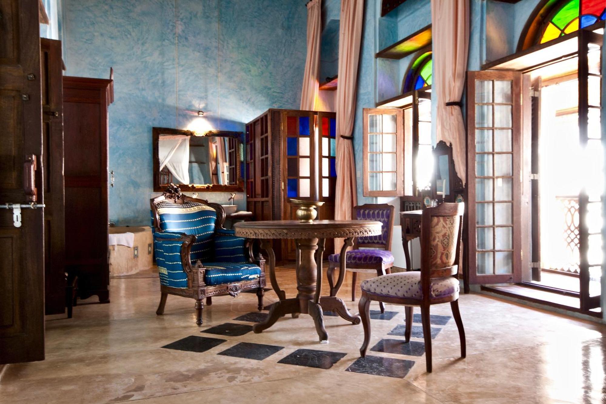 Emerson Spice Zanzibar Buitenkant foto