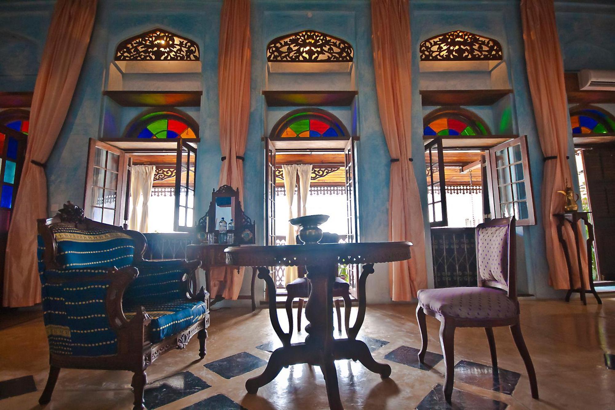 Emerson Spice Zanzibar Buitenkant foto
