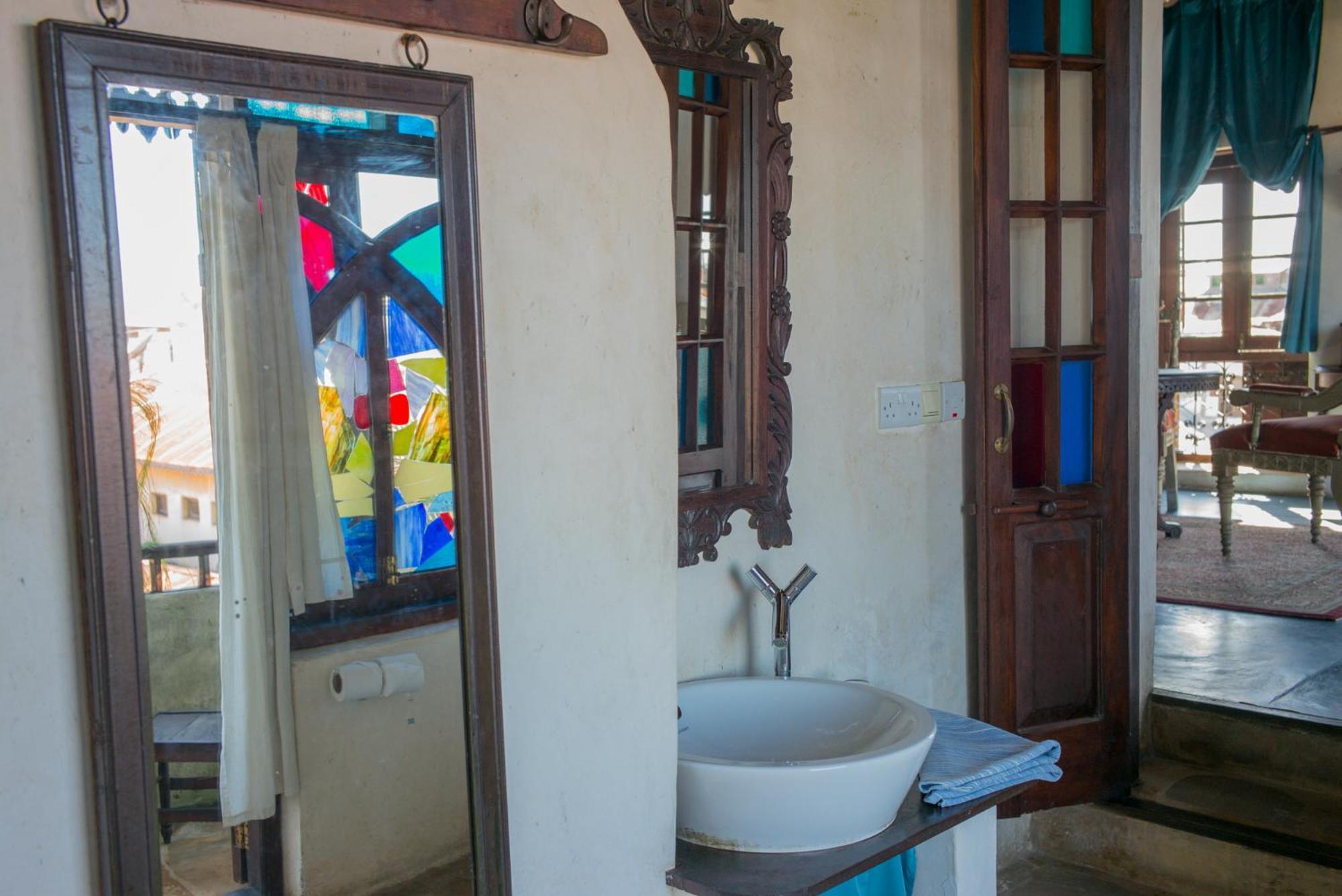 Emerson Spice Zanzibar Buitenkant foto