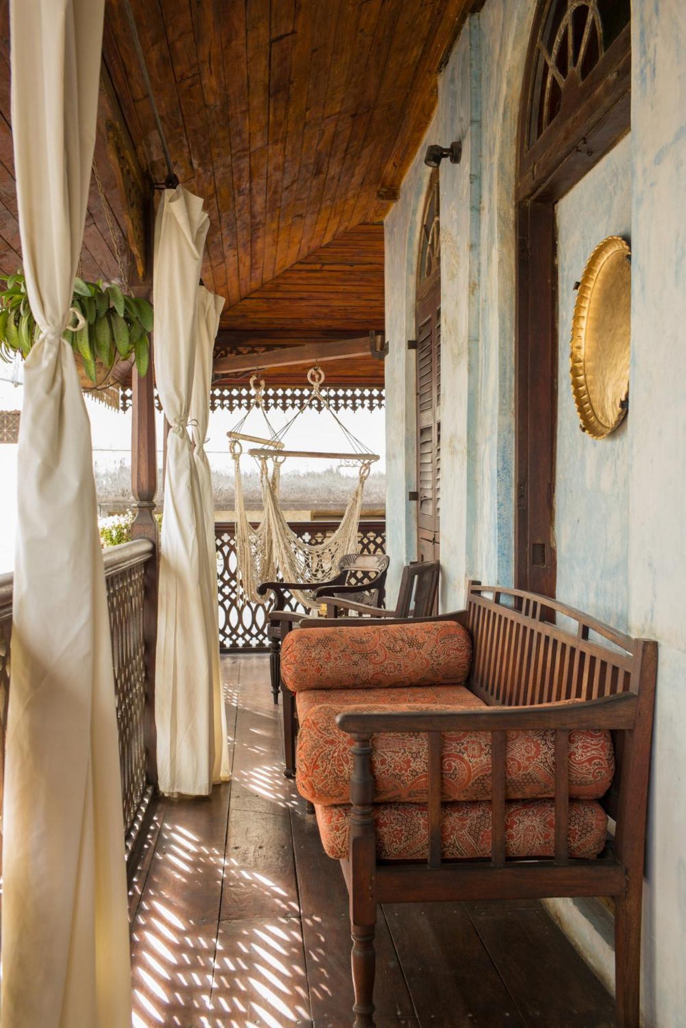 Emerson Spice Zanzibar Buitenkant foto